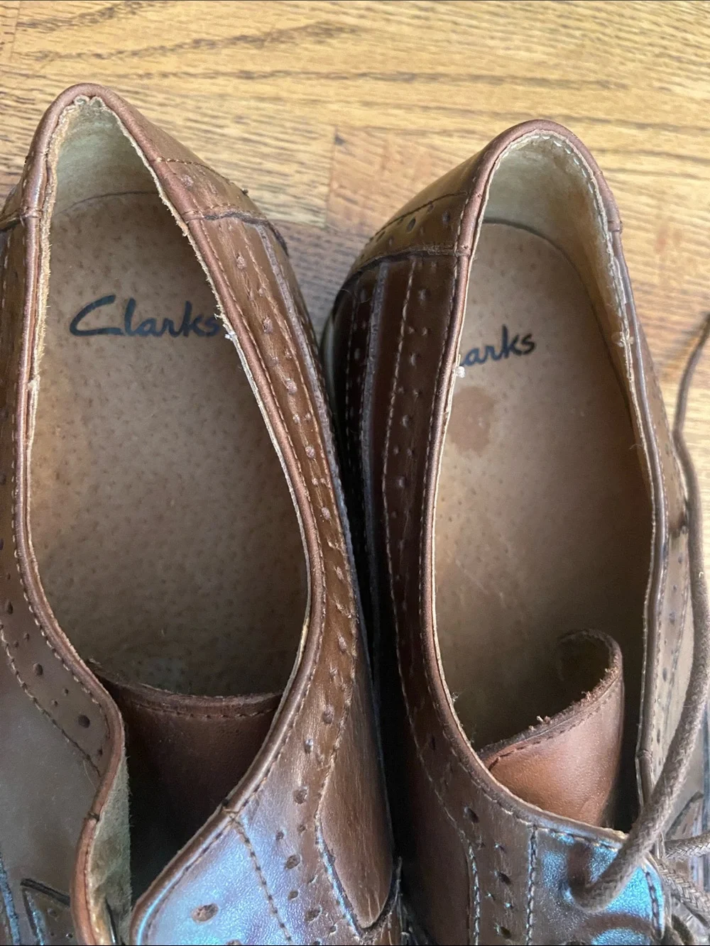 Clarks Men’s Dark Brown Leather Brogue Derbys